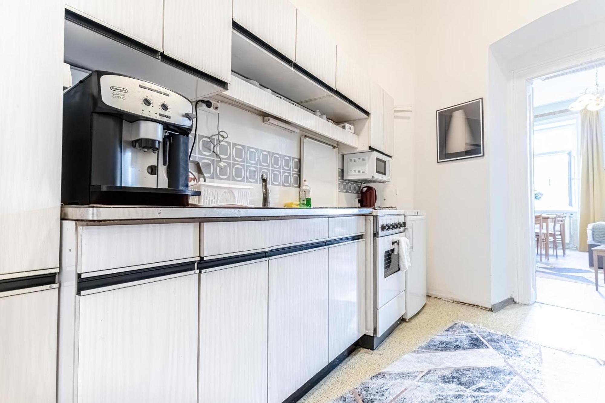 Vintage 1br With Shared Garden - U6 Metro & Danube Apartament